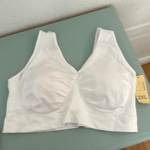 Truekind® Everyday Throw-on Wireless Bralette NWT - Picture 2 of 4